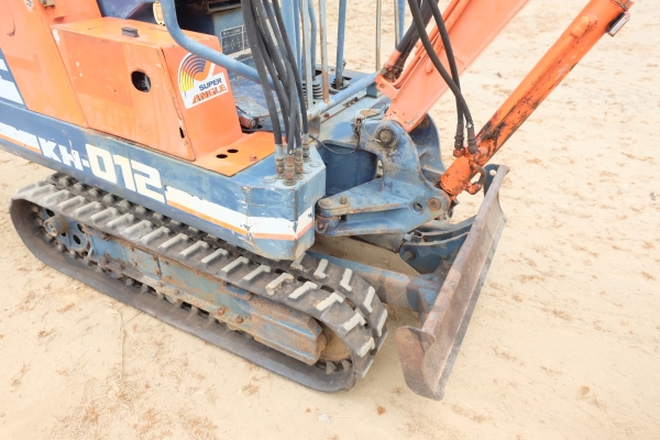 รถขุดเล็ก kubota kh-012 นำเข้าญี่ปุ่น ขึ้นรถกระบะได้ โทร 086-1602189 รถขุดเล็ก kubota kh-012 นำเข้าญี่ปุ่น ขึ้นรถกระบะได้ โทร 086-1602189