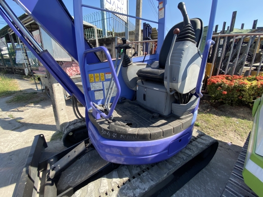 ขาย รถขุดเล็ก Komatsu PC28UU-3 สภาพสวยรถนอก ณี่ปุ่นแท้ 0874880101 ขาย รถขุดเล็ก Komatsu PC28UU-3 สภาพสวยรถนอก ณี่ปุ่นแท้ 0874880101