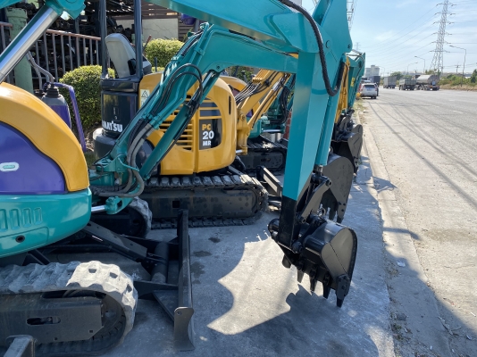 ขาย รถขุดเล็ก Komatsu PC25R-8 สภาพสวย สนใจติดต่อ 0874880101 Line ID: Kongniwatsir