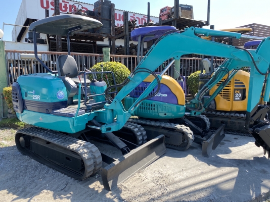ขาย รถขุดเล็ก Komatsu PC25R-8 สภาพสวย สนใจติดต่อ 0874880101 Line ID: Kongniwatsir