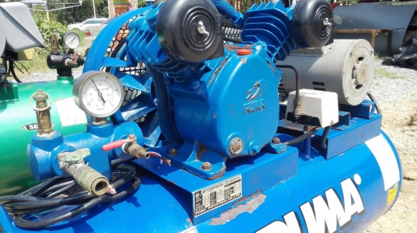 เครื่องปั้มลมไฟบ้านเข้าใหม่ 3 ตัว ไฟ 2 สาย 220V สภาพสวยพร้อมใช้ทุกตัว Puma 1/2 hp 64L Fuji2 hp 100L Fusheng 3 hp 155L