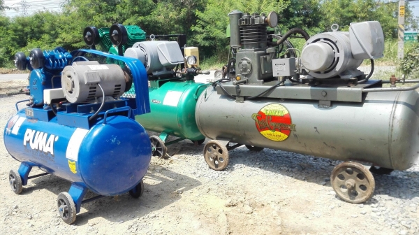 เครื่องปั้มลมไฟบ้านเข้าใหม่ 3 ตัว ไฟ 2 สาย 220V สภาพสวยพร้อมใช้ทุกตัว Puma 1/2 hp 64L Fuji2 hp 100L Fusheng 3 hp 155L