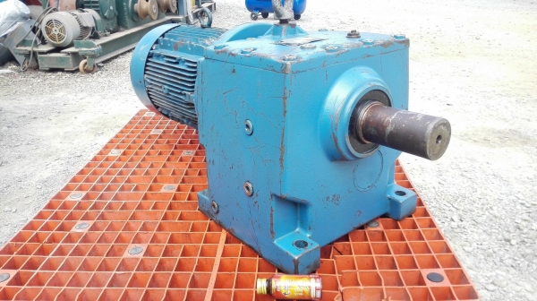 มอเตอร์เกียร์ทด_NORD ขนาด 20 HP 380V อัตราทด 1:45 (33 rpm) สภาพสวยวิ่งนิ่มพร้อมใช้