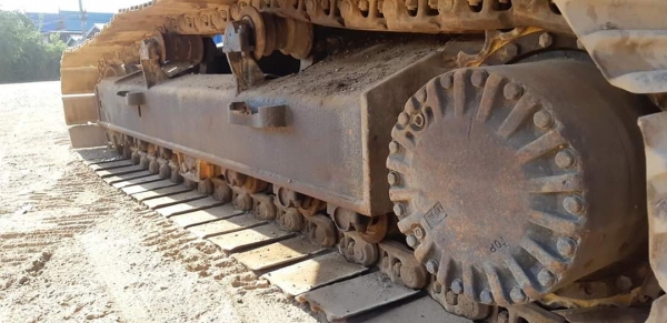 Komatsu PC200-6 ไฟฟ้าครบ เครื่องปั้มเดิม เครื่องโคมัสสุ เล่มทะเบียน
