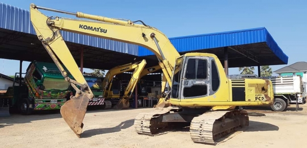 Komatsu PC200-6 ไฟฟ้าครบ เครื่องปั้มเดิม เครื่องโคมัสสุ เล่มทะเบียน