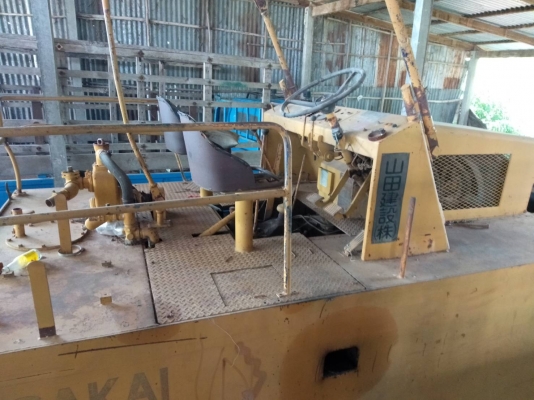 ขายยกคับ 2คัน 438,000 รถบด+รถเกรด ขายยกคับ 2คัน 438,000 รถบด+รถเกรด