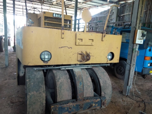 ขายยกคับ 2คัน 438,000 รถบด+รถเกรด ขายยกคับ 2คัน 438,000 รถบด+รถเกรด