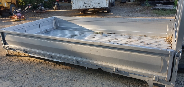 1.60 x 3.10 เมตร กะบะ