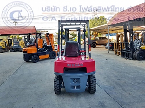 ขาย รถโฟล์คลิฟท์ NISSAN รุ่น FJ02M20