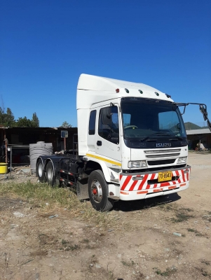 Isuzu 320 แรง ปี 51 สิบล้อหัวลาก รถสวยเดิมบาง ไม่เคยเกิดอุบัติเหตุ ยางดี พร้อมใช้งาน Isuzu 320 แรง ปี 51 สิบล้อหัวลาก รถสวยเดิมบาง ไม่เคยเกิดอุบัติเหตุ ยางดี พร้อมใช้งาน