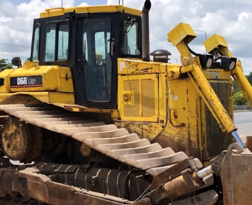 ขายรถดันดิน CAT D6R นำเข้าเองจากญี่ปุ่น สภาพสวยพร้อมใช้ มีVDOการทำงานครับ ขายรถดันดิน CAT D6R นำเข้าเองจากญี่ปุ่น สภาพสวยพร้อมใช้ มีVDOการทำงานครับ