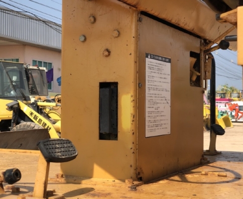 ขายรถบด 3 ล้อ DYNAPAC CS12 นำเข้าเองจากญี่ปุ่น สภาพสวยพร้อมใช้ มีVDOการทำงานครับ