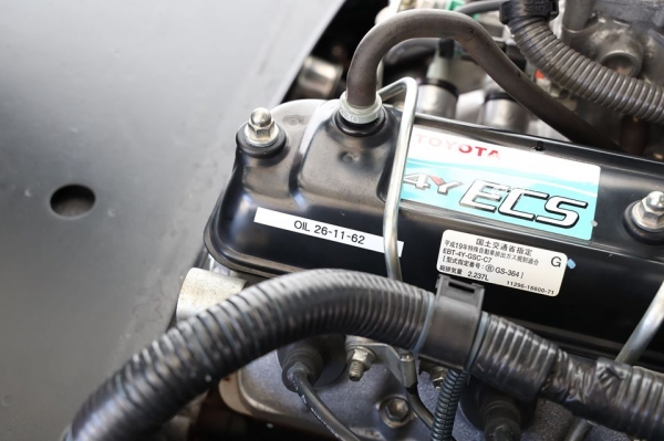 Toyota 8FG18 ยก1.8ตัน เสาสูง3เมตร งาสไลด์หุบ-ถ่าง เครื่องยนต์เบนซิล