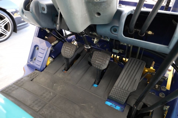 ขายถูกมาก Komatsu FG15LC-16 ขนาดยก1.5ตัน เสาสูง3เมตร เครื่องเบนซิล สวย แห้ง เดิมจากญี่ปุ่น