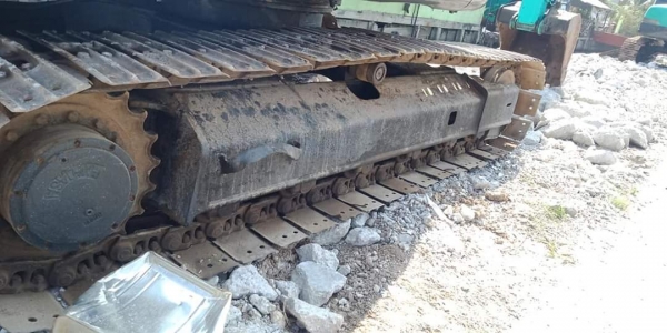 ขาย..KOBELCO SK120-2 มาร์ไฟว์  ธรรมดา  เก่าใน  สวย พร้อมใช้  เอกสารอินซอย  โทร 089-3818694จ๊อย