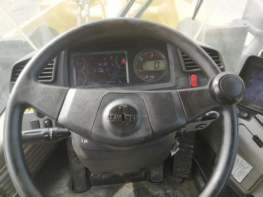 KOMATSU WA320-7 ปี 2015 งามหยด สดทุกจุด