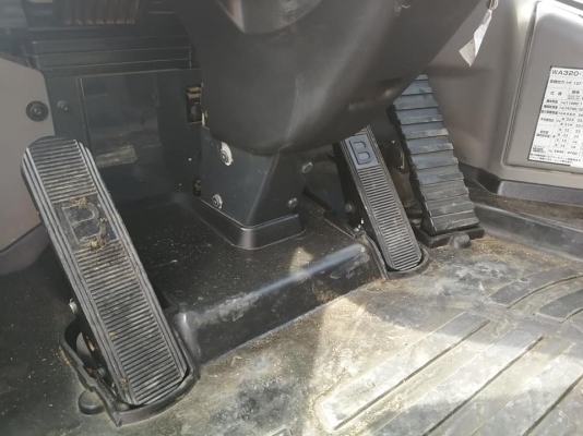 KOMATSU WA320-7 ปี 2015 งามหยด สดทุกจุด