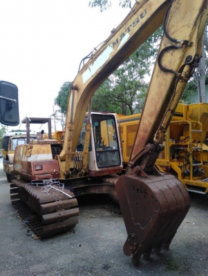 KOMATSU PC120-5 คอลโทรลสั้นราคา 420,000