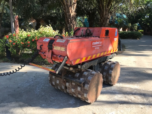 ขายรถบดDYNAPAC LP8500 บังคับ2ระบบ ดีเซล สตาร์ทไฟฟ้า สภาพเดิมๆจากญี่ปุ่น 125,000เท่านั้น!!