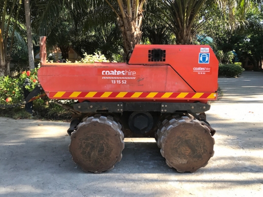 ขายรถบดDYNAPAC LP8500 บังคับ2ระบบ ดีเซล สตาร์ทไฟฟ้า สภาพเดิมๆจากญี่ปุ่น 125,000เท่านั้น!!