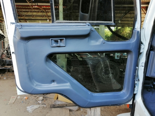 ขายหัว Mitsubishi FN527 เฉินหลง สี ใหม่บางๆสวยๆอุปกรณ์ครบ ขาหน้า ขาหลัง กันชน ตีนเบรคทิฟฟี่ ตู้แอร์ ราคาถูก นิวัฒน์ยนต์ 086-3764064/085-5085008 ขายหัว Mitsubishi FN527 เฉินหลง สี ใหม่บางๆสวยๆอุปกรณ์ครบ ขาหน้า ขาหลัง กันชน ตีนเบรคทิฟฟี่ ตู้แอร์ ราคาถูก นิวัฒน์ยนต์ 086-3764064/085-5085008