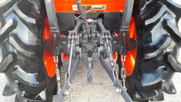 ขาย รถไถ KUBOTA L5018 DT (4WD) 2 เพลา สภาพใหม่สวย พร้อมชุดใบมีดดันหน้า และผาน6
