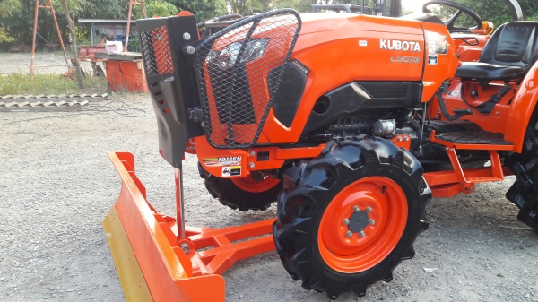 ขาย รถไถ KUBOTA L5018 DT (4WD) 2 เพลา สภาพใหม่สวย พร้อมชุดใบมีดดันหน้า และผาน6
