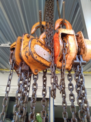 รอกโซ่ 3 ตันสวยๆ 0966746747