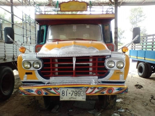 ขายเทลเลอร์หน้ายาว 10 ล้อ 1 เพลา รถสวย เครื่อง 145:แรง ใช้ลาก 120 มาก่อนเล่มชุดโอนพร้อม