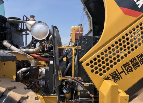 ขายรถตักล้อยาง CAT 962K ปี 2015 นำเข้าเองจากญี่ปุ่น สภาพสวยพร้อมใช้งาน มีVDOการทำงานครับ