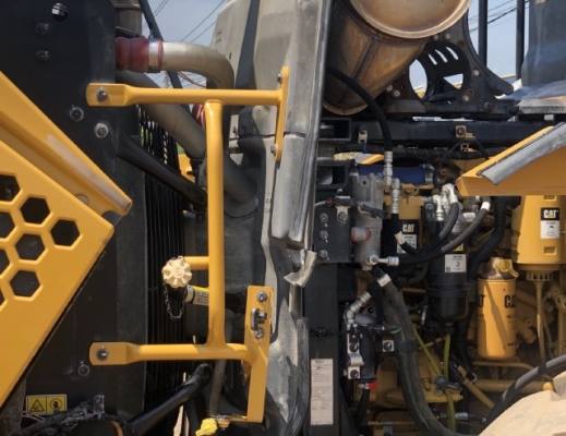 ขายรถตักล้อยาง CAT 962K ปี 2015 นำเข้าเองจากญี่ปุ่น สภาพสวยพร้อมใช้งาน มีVDOการทำงานครับ