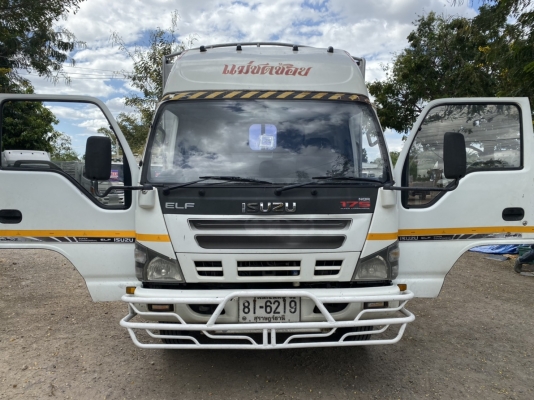‼️ใช้เงิน80,000ออกรถได้เลย‼️ขาย6ล้อISUZU NQR175แรงม้า เพลาหลังFเอฟ ยูโร2จดปี49กระบะพร้อมคอกยาว5.60เม