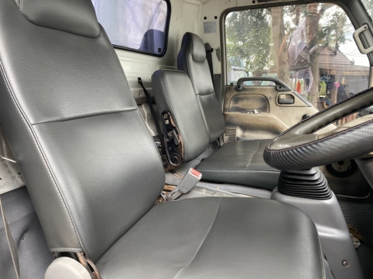 ‼️ใช้เงิน80,000ออกรถได้เลย‼️ขาย6ล้อISUZU NQR175แรงม้า เพลาหลังFเอฟ ยูโร2จดปี49กระบะพร้อมคอกยาว5.60เม