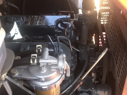 ขายรถตักล้อยาง HITACHI ZW50 ปี 2012 (3,XXX ชั่วโมง) นำเข้าเองจากญี่ปุ่น สภาพสวยพร้อมใช้งาน มีVDOการทำงานครับ