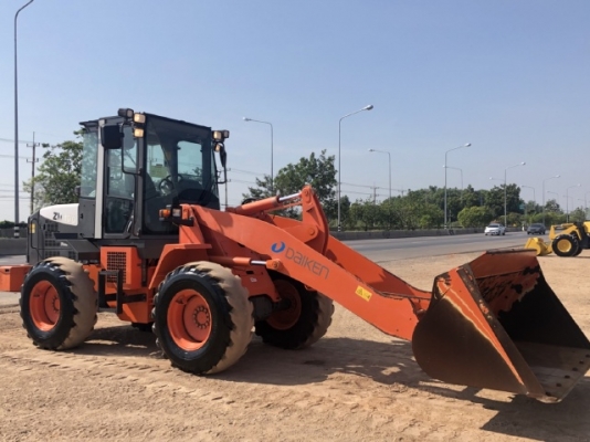 ขายรถตักล้อยาง HITACHI ZW100 ปี 2012 แขนยาวพิเศษ นำเข้าเองจากญี่ปุ่น สภาพสวยพร้อมใช้ มีVDOการทำงานครับ ขายรถตักล้อยาง HITACHI ZW100 ปี 2012 แขนยาวพิเศษ นำเข้าเองจากญี่ปุ่น สภาพสวยพร้อมใช้ มีVDOการทำงานครับ