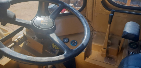 ขายรถตักCAT 950E รุ่นยอดนิยม ทนทาน ตรวจเช็คทั้งคัน