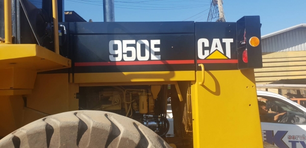 ขายรถตักCAT 950E รุ่นยอดนิยม ทนทาน ตรวจเช็คทั้งคัน