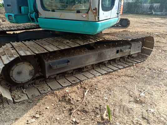 ขาย..KOBELCO SK135SR YY02. เก่านอกแท้  เดิมๆๆมีลายแย๊ก แทรคใหญ่  ปลายยาวพิเศษ  พร้อมใช้ โทร 089-3818694จ๊อย