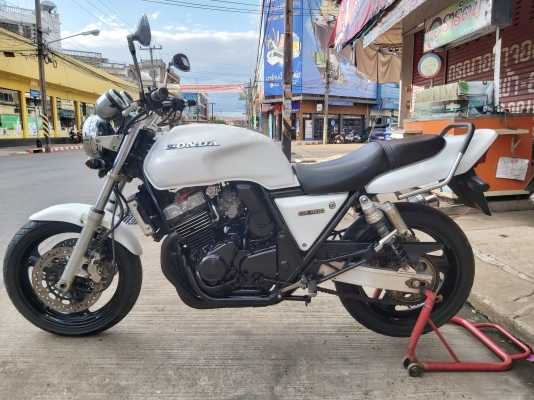 ขาย HONDA CB400 ปี97 เวอร์ชั่นS เดิมๆ มีท่อแต่ง เซอร์วิสมาใหม่ ตั้งวาล์ว ล้างคาร์บู ของเหลวเปลี่ยนให ขาย HONDA CB400 ปี97 เวอร์ชั่นS เดิมๆ มีท่อแต่ง เซอร์วิสมาใหม่ ตั้งวาล์ว ล้างคาร์บู ของเหลวเปลี่ยนให
