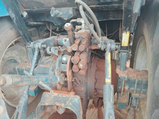 ขายรถไถ FORD NEWHOLLAND 7740  2 เพลาเอกสารเล่มทะเบียน