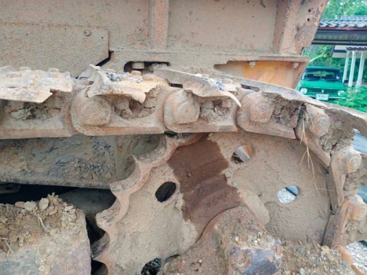 แทรคเตอร์ KOMATSU D50A-15 ห้องเลี้ยวแห้งราคา 200,000