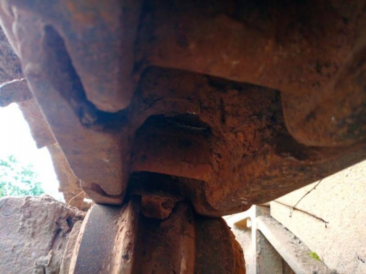 แทรคเตอร์ KOMATSU D50A-15 ห้องเลี้ยวแห้งราคา 200,000