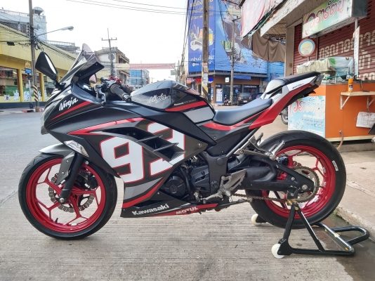 ขาย KAWASAKI NINJA300 ABS ปี 2016 ลายZX3R แต่งสวยๆ ทะเบียนพร้อมโอน ราคา 79500 บาท ส่งได้ทั่วไทย รายการของแต่ง - แฮนด์แต่ง BOUSHI - แผงคอบนแต่ง BOUSHI - ท่อแต่งเสียงนุ่ม - การ์ดหม้อน้ำแต่ง - ชุดท้ายสั้นแต่ง - ชิวหน้าแต่ง MOTIVE สนใจติดต่อ ☎️081-0578282 F ขาย KAWASAKI NINJA300 ABS ปี 2016 ลายZX3R แต่งสวยๆ ทะเบียนพร้อมโอน ราคา 79500 บาท ส่งได้ทั่วไทย รายการของแต่ง - แฮนด์แต่ง BOUSHI - แผงคอบนแต่ง BOUSHI - ท่อแต่งเสียงนุ่ม - การ์ดหม้อน้ำแต่ง - ชุดท้ายสั้นแต่ง - ชิวหน้าแต่ง MOTIVE สนใจติดต่อ ☎️081-0578282 F