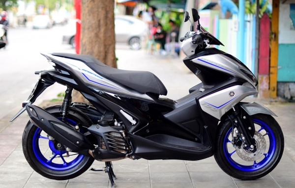 aerox ปี2018 สีเทา ท๊อปเบรค ABS กุญแจสมาทคีย์ เครื่องเดิม 49900