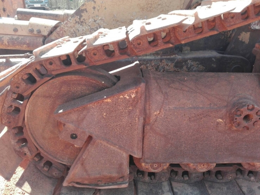 ขายรถแทรกเตอร์  CAT D5H เอกสารเล่มทะเบียน