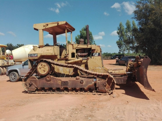 ขายรถแทรกเตอร์  CAT D5H เอกสารเล่มทะเบียน