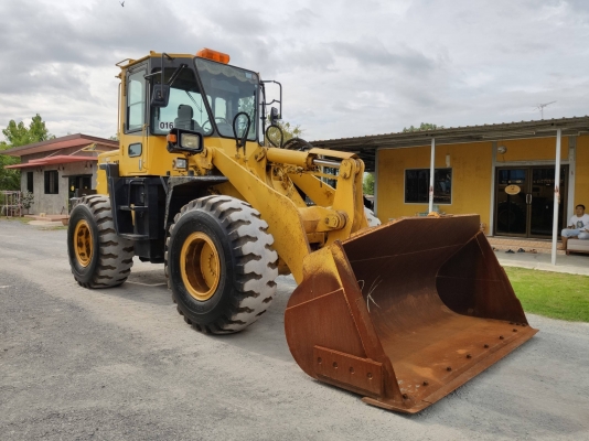 ขาย รถตักล้อยาง KOMATSU WA 300-3 นำเข้าจากญี่ปุ่นโดยตรง โทร.090-986-2521 อ๊อบ