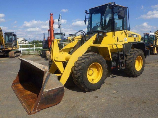 ขาย รถตัก KOMATSU WA100-5 นำเข้าจากญี่ปุ่น ระบบดี สีเดิมทั้งคัน ขายถูก โทร.090-986-2521 อ๊อบ