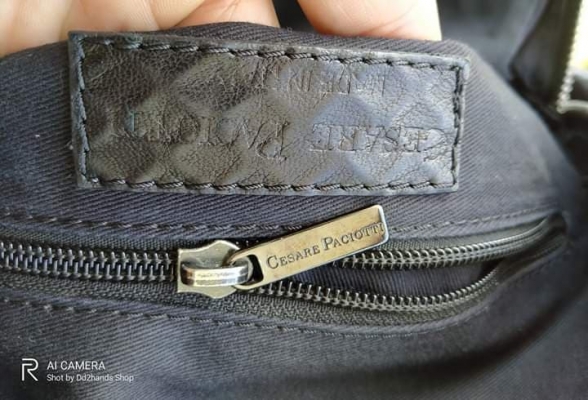 CESARE PACIOTTI made in Italy หนังแท้คุณภาพสูงเกินราคาครับ