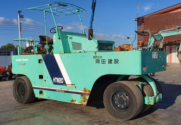 ขายด่วนลดกระหน่ำราคาพิเศษ425,000บาท.รถบด.ล้อยางซูมิโตโมรุ่นใหม่7ล้อยางขนาด9ตันหน้ายางหลังยางระบบทำงานดีเป็นรถนอกเพื่งนำเข้ามาใหม่จากญี่ปุ่นสีเดิมๆรถสวยสถาพดรยังไม่เคยใช้งานในไทยเลย